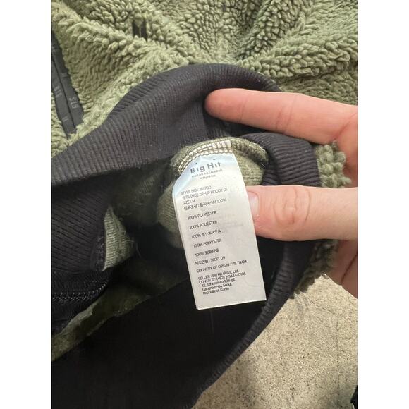 Bts Mic Drop Deep Pile Fleece Green Hoodie Size M - Picture 10 of 13